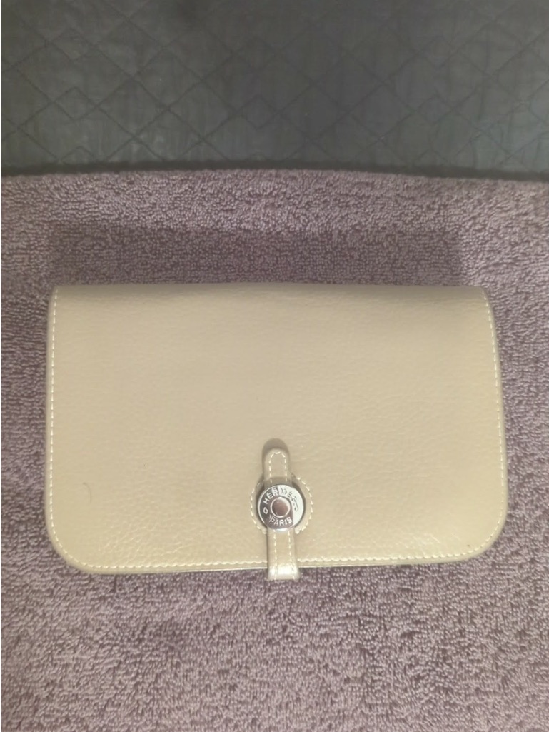 Hermes Dogon Compact Wallet Togo Leather Off-White Silver Hardware